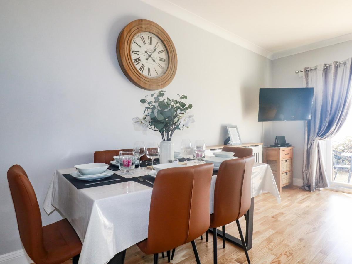 Flat 2 Apartment Newquay  Bagian luar foto